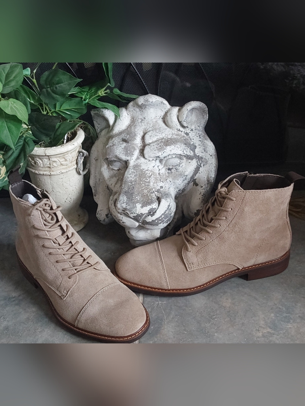 MENS VINCE CAMUTO FERKO COMBAT SUEDE BOOTS 10M